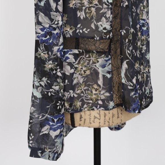 EC ASTR Floral Blouse size S - Picture 8 of 15